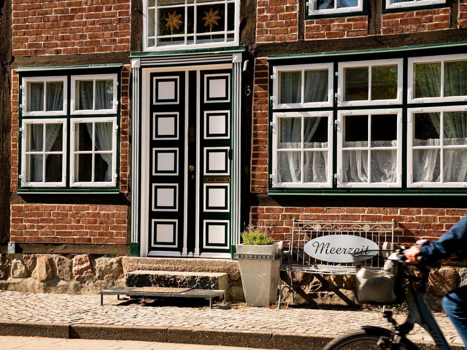 Das Torhaus Lubeck Luaran gambar